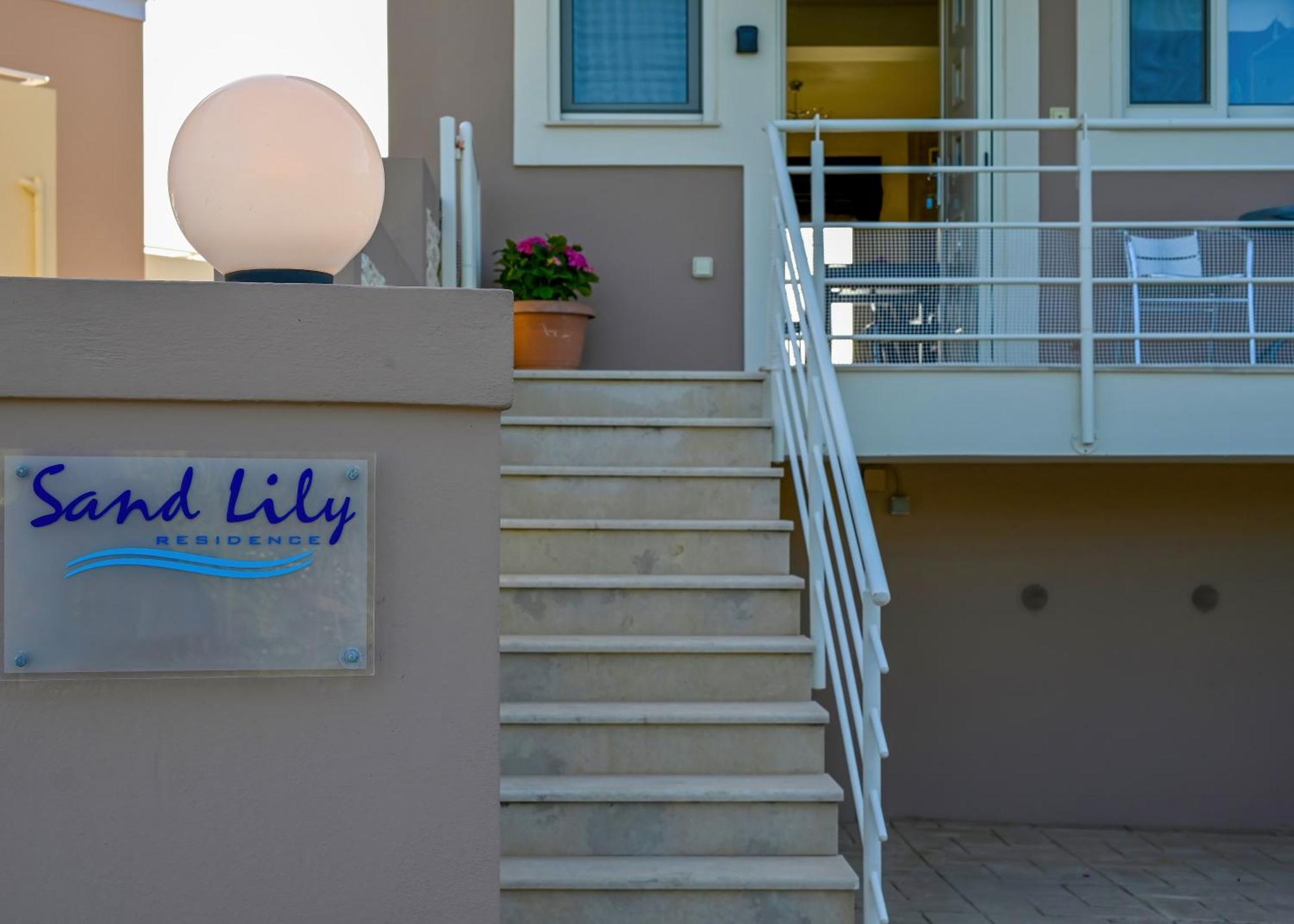 Sand Lily Residence 플라키아스 외부 사진